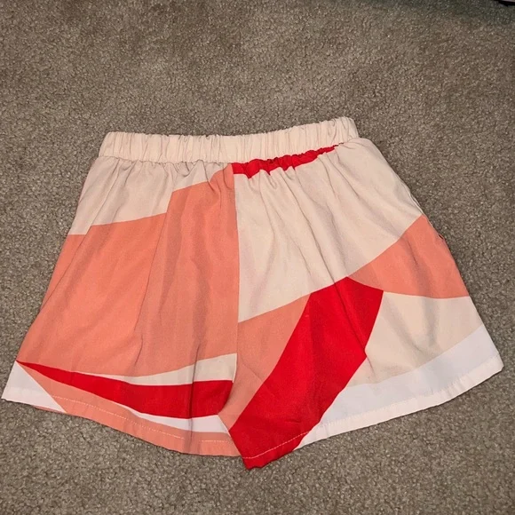 Tyche Cream, Orange & Red High Waist shorts size S - Picture 7 of 7